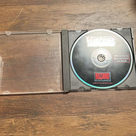 Warcraft Orcs & Humans PC Game - Picture 3 of 6